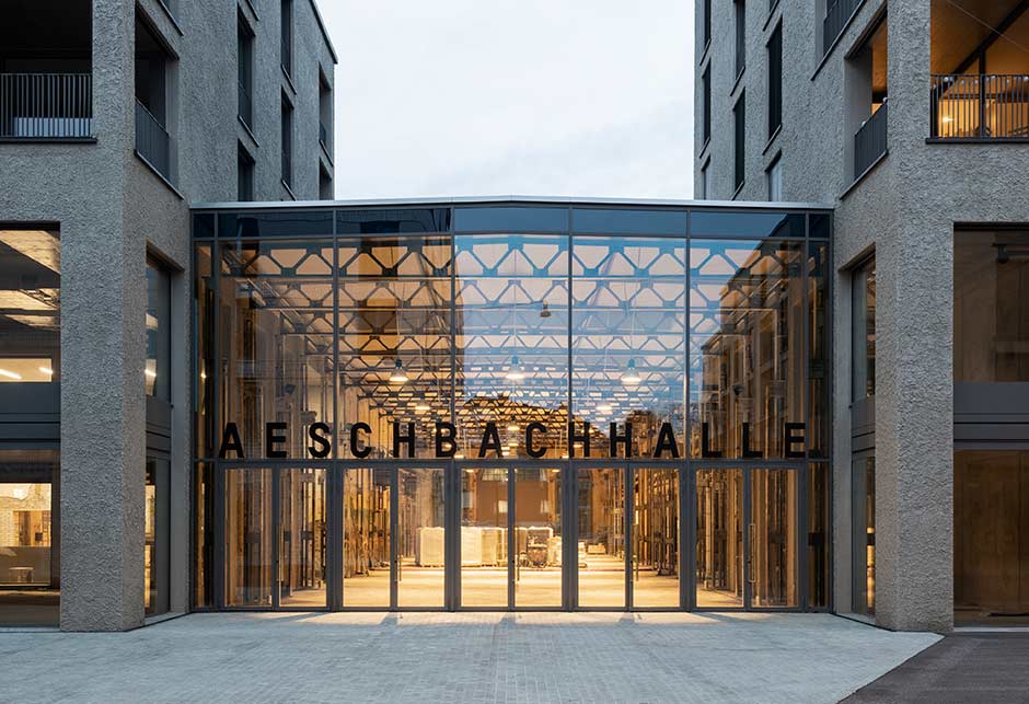 Wejście do Aeschbach Hall Aarau, Szwajcaria