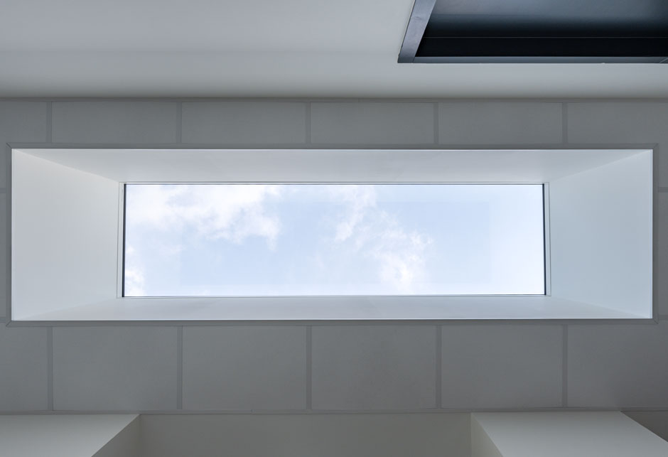 VELUX Modular Rooflights – Monolight – office building – interior view