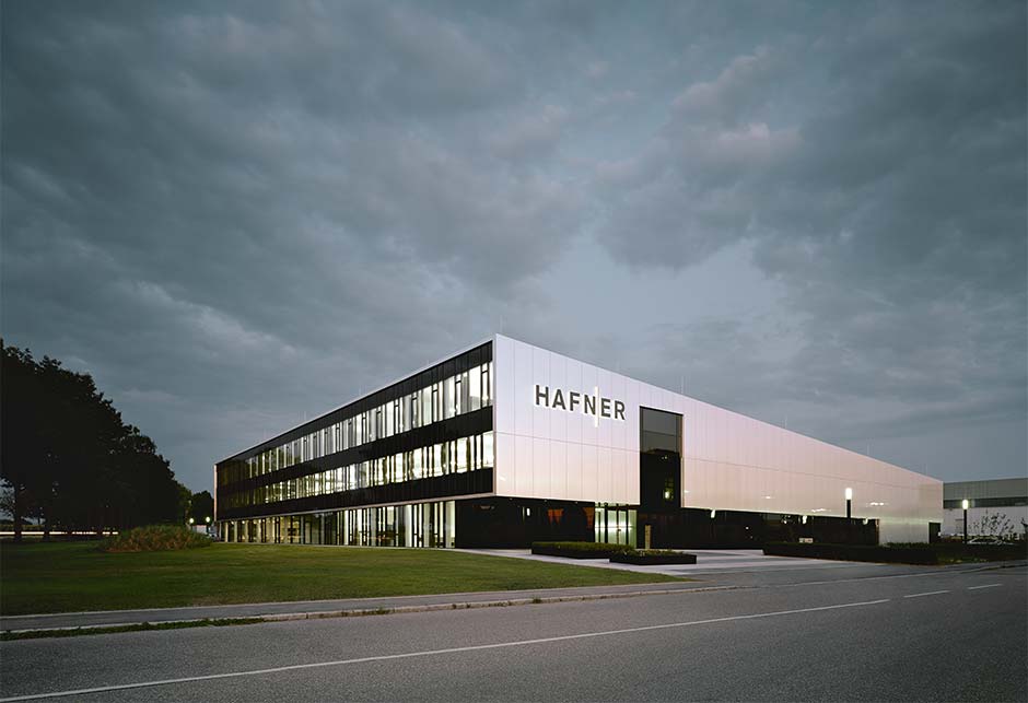 Widok z zewnątrz na budynek firmy Philipp Hafner Fellbach, Niemcy