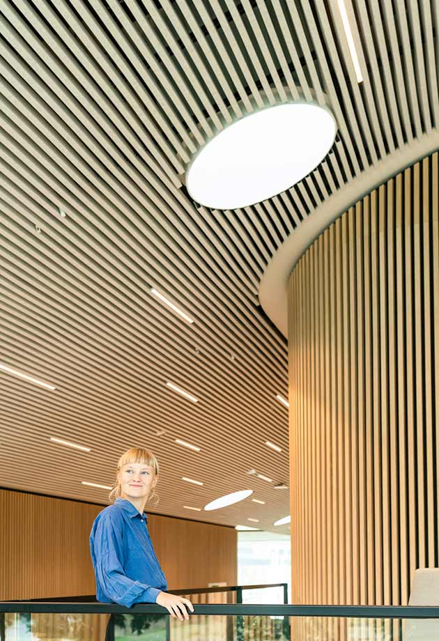 VELUX modulära planglas – circularlight  – ovanför korridor – student