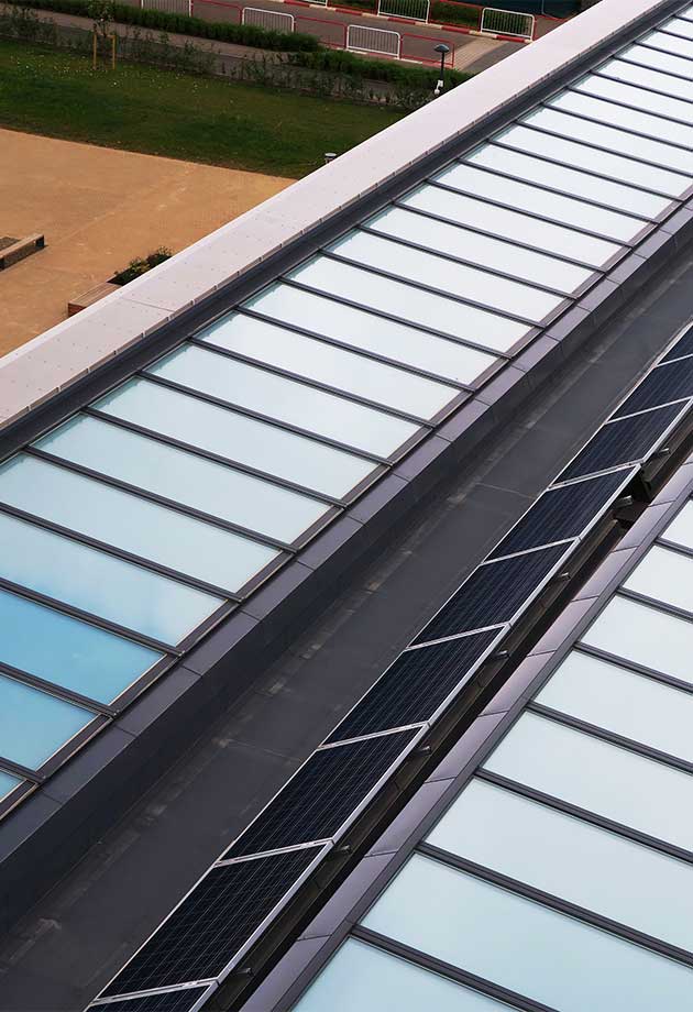Opal glazing rooflights at Trumpington College - Photographer Richard Ellis
