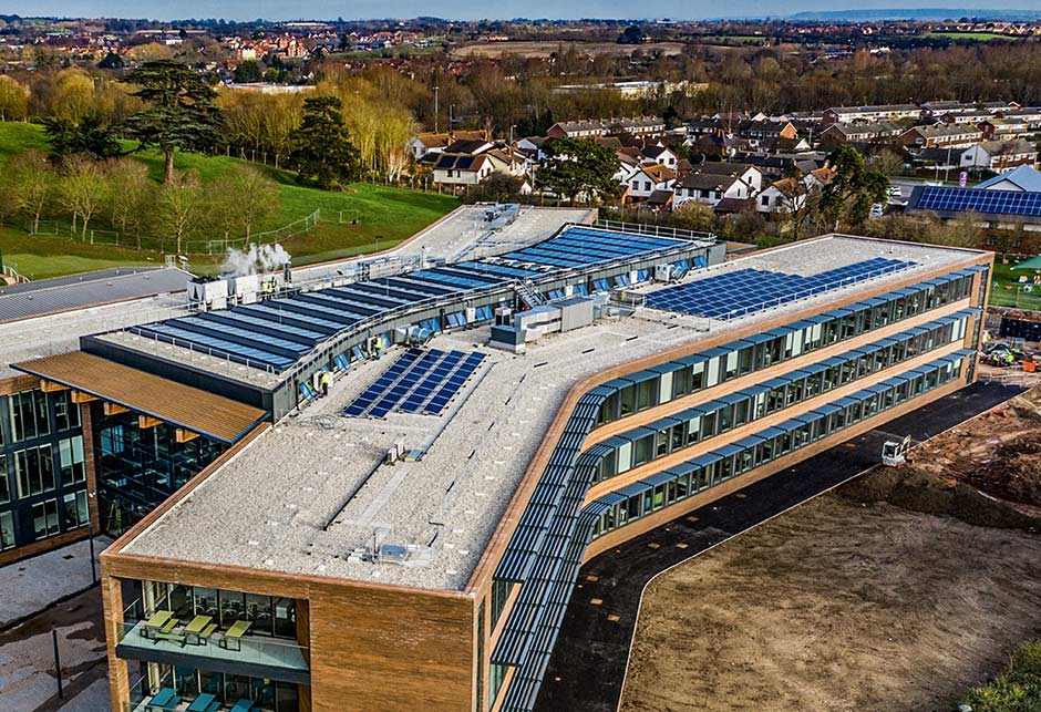 Two hundred modules of VELUX Modular Skylights in UK Hydrographic Office