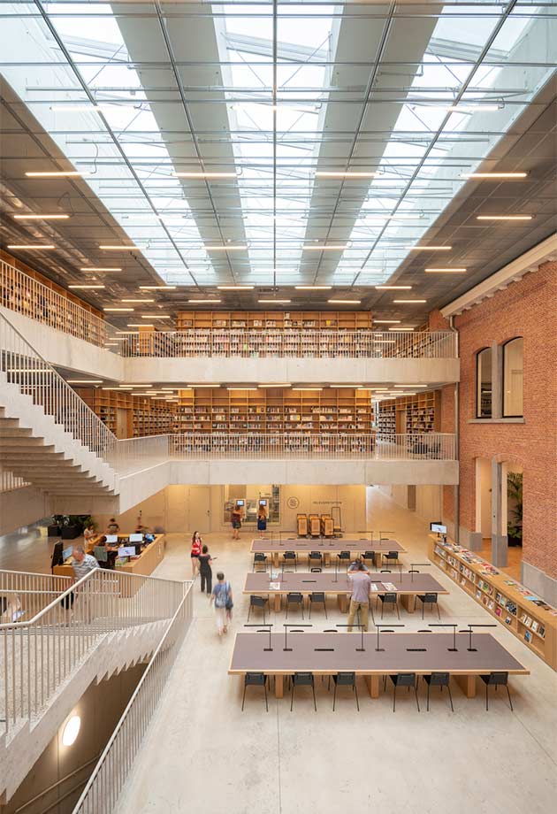 Atrium longlight skylights bring daylight to Utopia Library