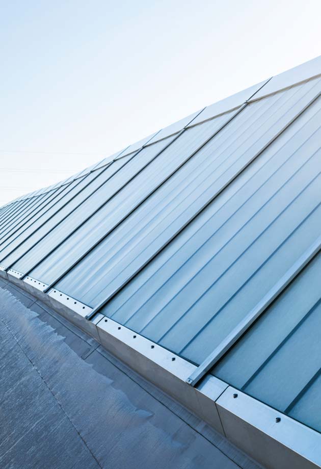 Solution de lumière du jour avec vitrage pour toit en shed Grillodur - rénovation du toit Otto Suhner AG, Lupfig Suisse / vue détaillée du produit Grillodur